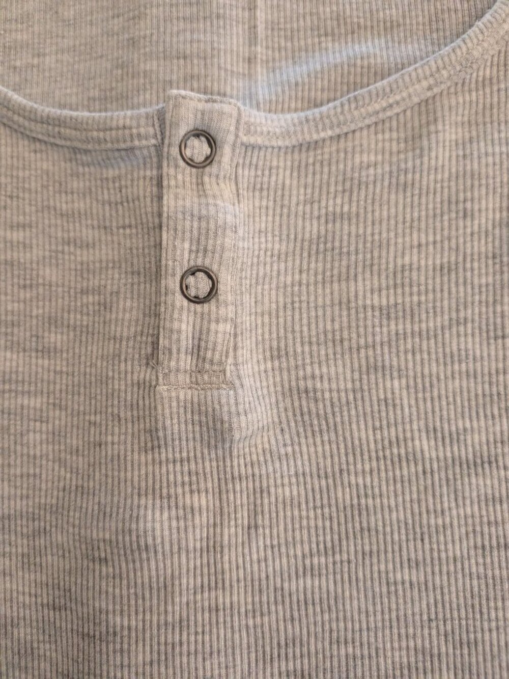 Racerback Ribbed Crop Tank - Picture 3 of 4